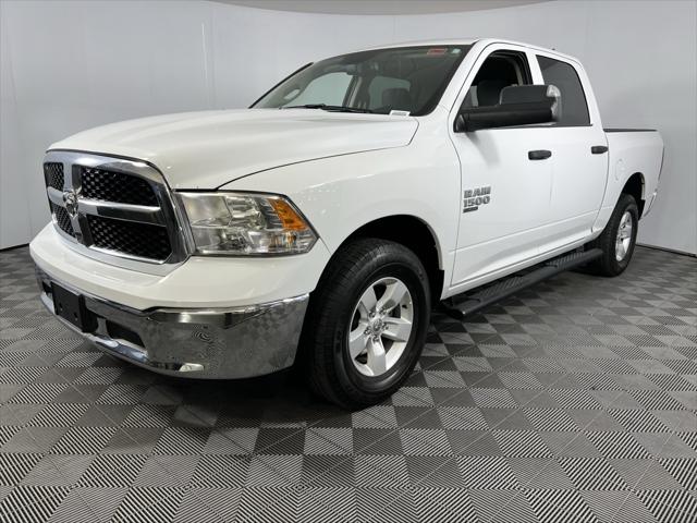 2022 RAM 1500 Classic SLT Crew Cab 4x4 57 Box