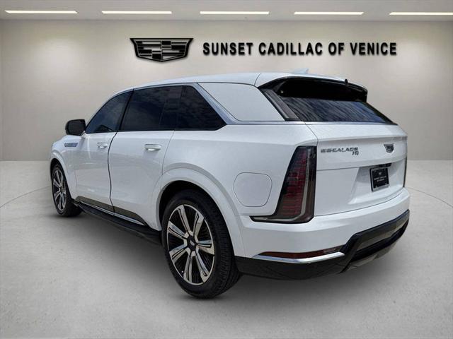 2025 Cadillac Escalade Luxury 1