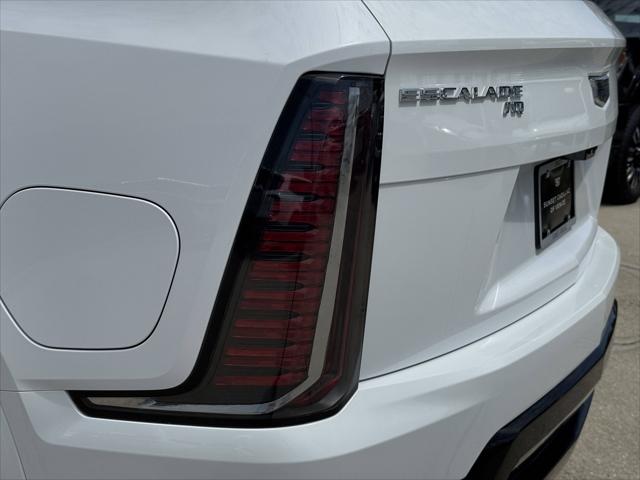 2025 Cadillac Escalade Luxury 1