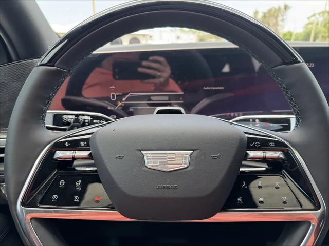 2025 Cadillac Escalade Luxury 1