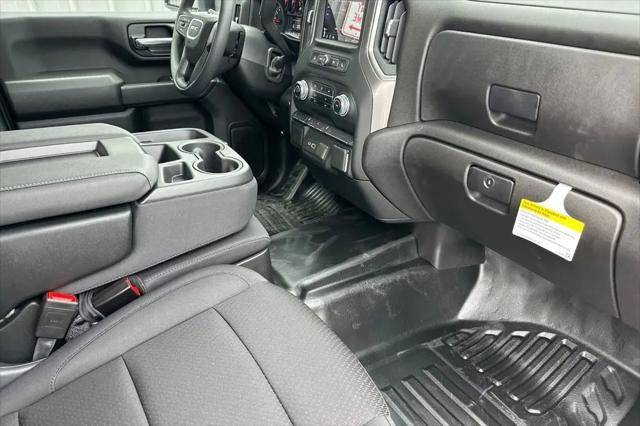 2024 GMC Sierra 3500HD 4WD Crew Cab Long Bed Pro