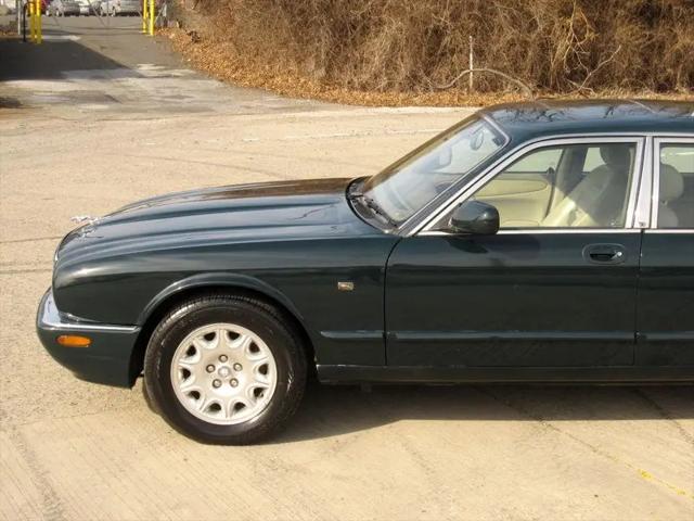 2000 Jaguar XJ L