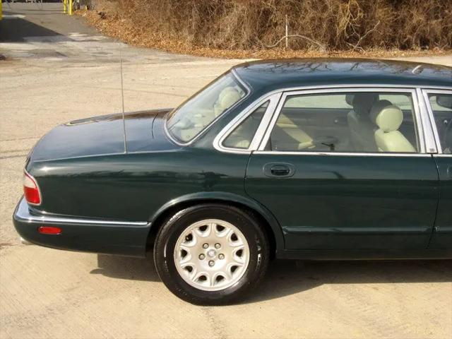 2000 Jaguar XJ L