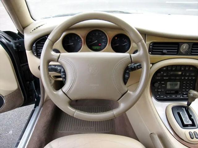 2000 Jaguar XJ L