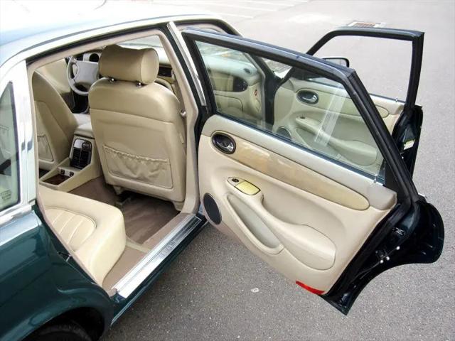 2000 Jaguar XJ L