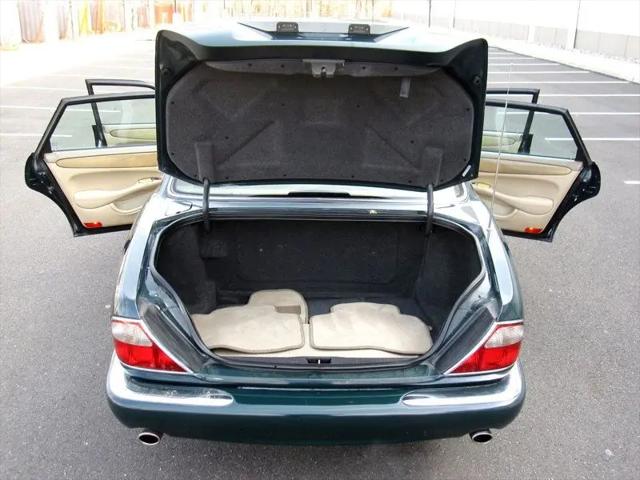 2000 Jaguar XJ L