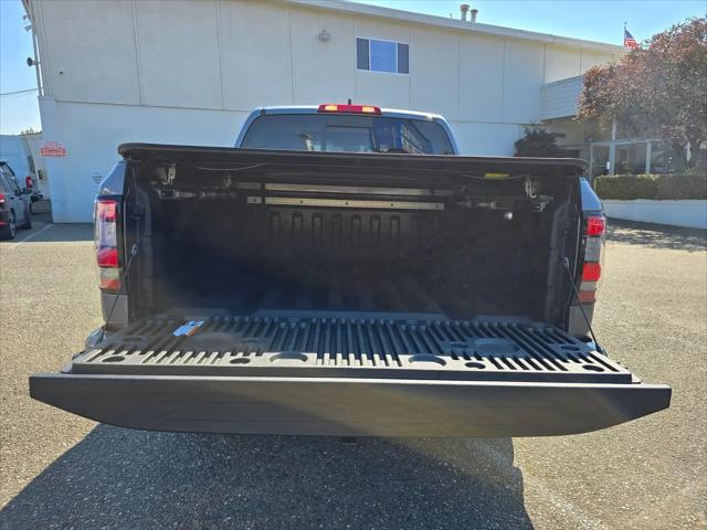 2024 Nissan Frontier Crew Cab SL 4x4