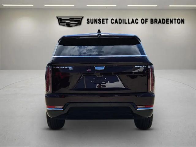 2025 Cadillac Escalade Luxury 1