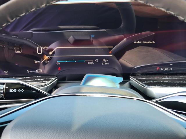 2025 Cadillac Escalade Luxury 1
