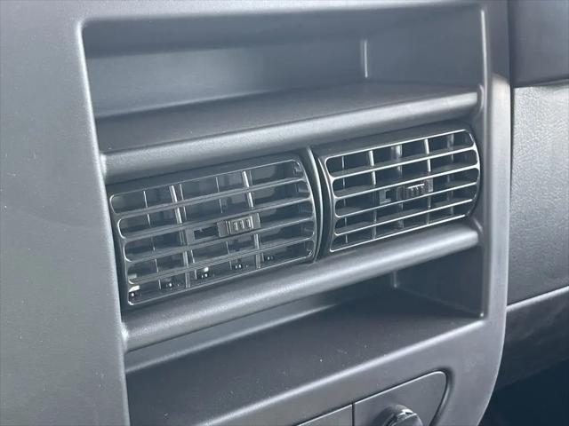 2025 GMC Savana Cargo RWD 2500 Extended Wheelbase Work Van