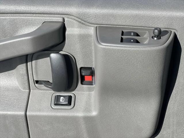 2025 GMC Savana Cargo RWD 2500 Extended Wheelbase Work Van