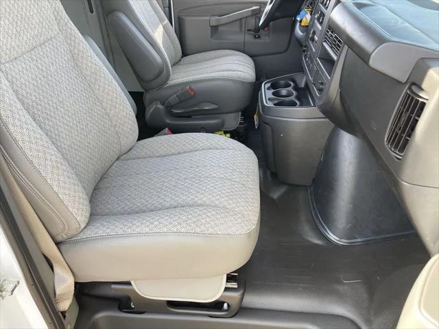 2025 GMC Savana Cargo RWD 2500 Extended Wheelbase Work Van