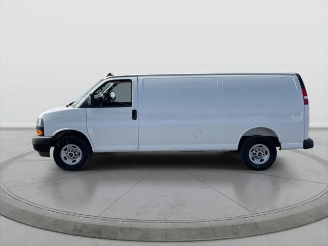 2025 GMC Savana Cargo RWD 2500 Extended Wheelbase Work Van