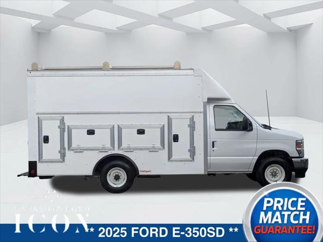 2025 Ford E-350 Cutaway E-Series Cutaway for sale in Sarasota, FL
