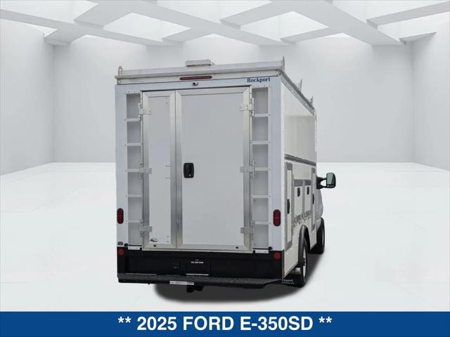 2025 Ford E-350 Cutaway E-Series Cutaway