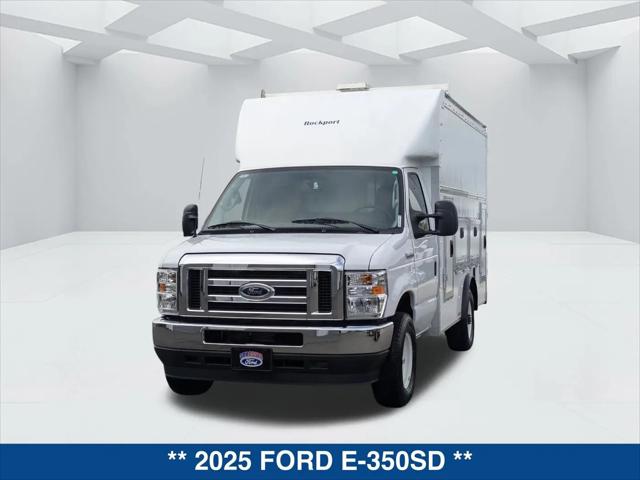2025 Ford E-350 Cutaway E-Series Cutaway