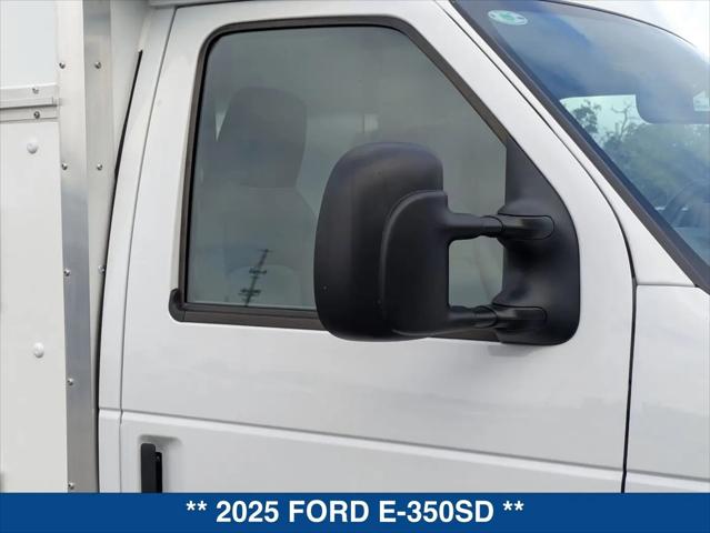 2025 Ford E-350 Cutaway E-Series Cutaway