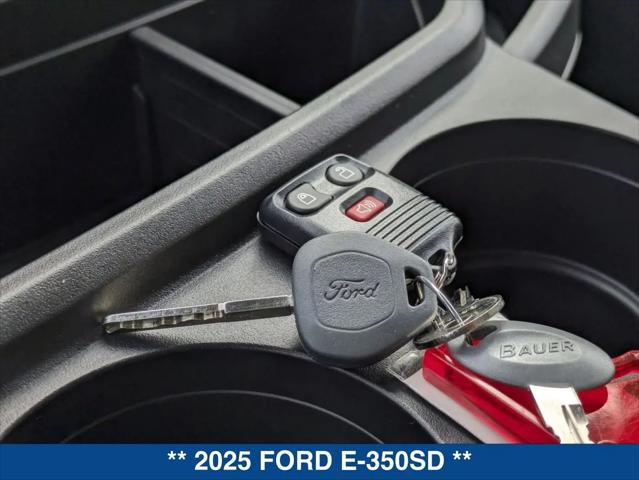 2025 Ford E-350 Cutaway E-Series Cutaway