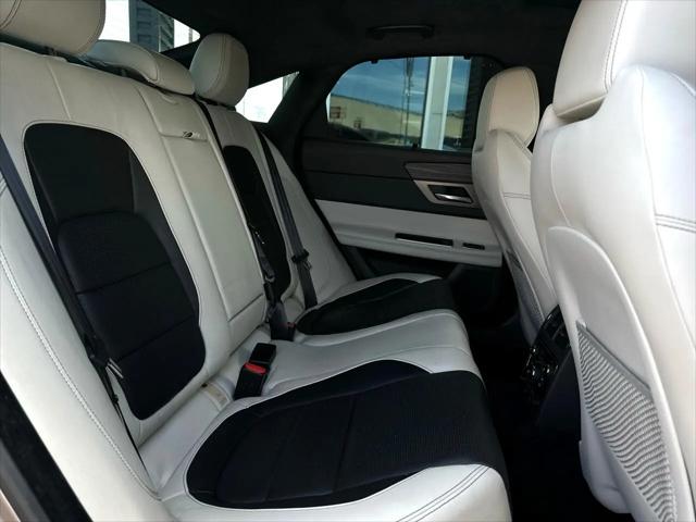 2016 Jaguar XF S