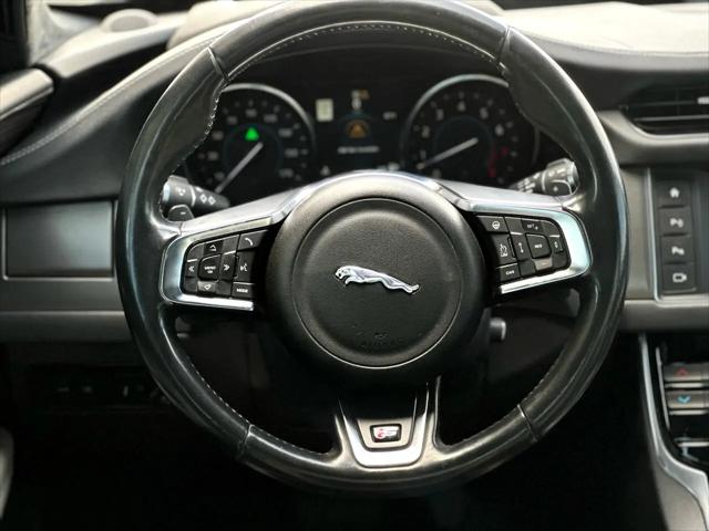 2016 Jaguar XF S