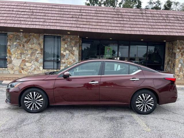 2023 Nissan Altima SV FWD