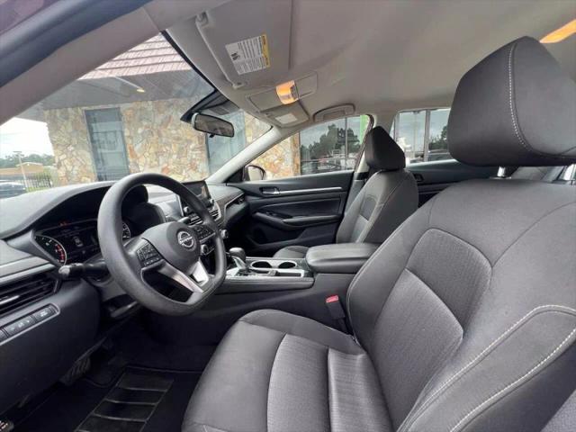 2023 Nissan Altima SV FWD