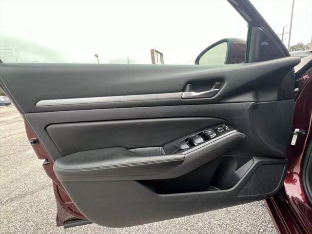 2023 Nissan Altima SV FWD