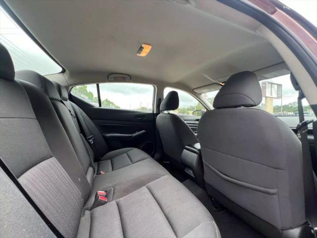 2023 Nissan Altima SV FWD