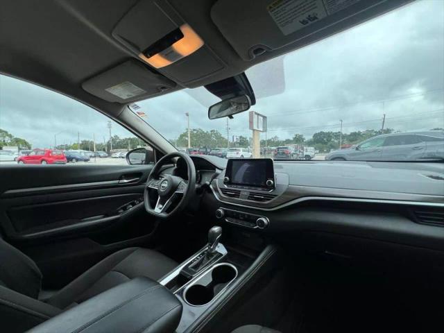 2023 Nissan Altima SV FWD
