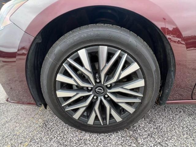 2023 Nissan Altima SV FWD