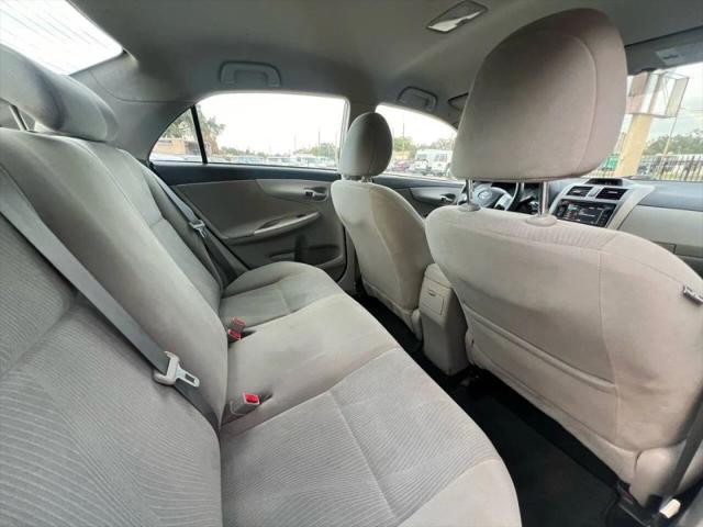 2013 Toyota Corolla LE