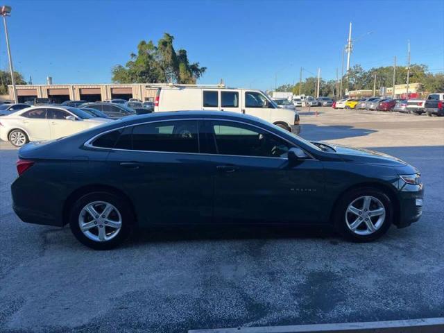 2021 Chevrolet Malibu FWD 1FL