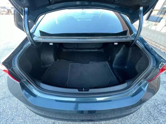 2021 Chevrolet Malibu FWD 1FL