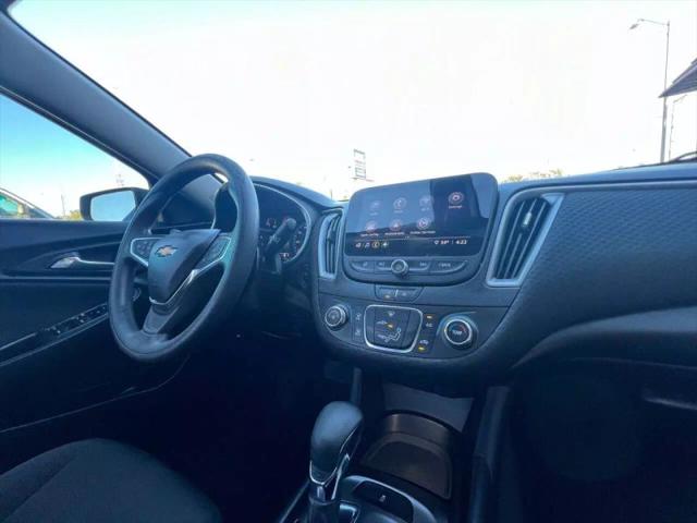 2021 Chevrolet Malibu FWD 1FL