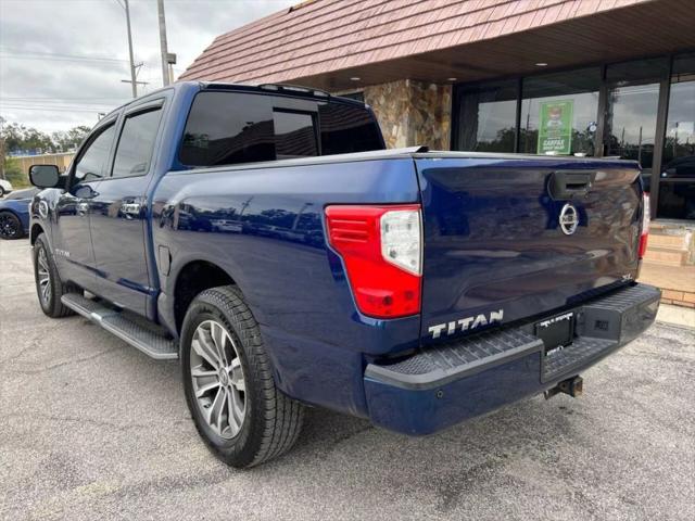 2017 Nissan Titan SL