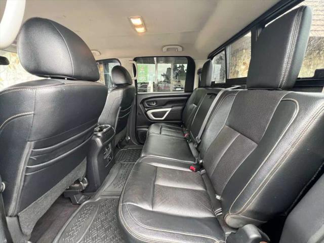2017 Nissan Titan SL