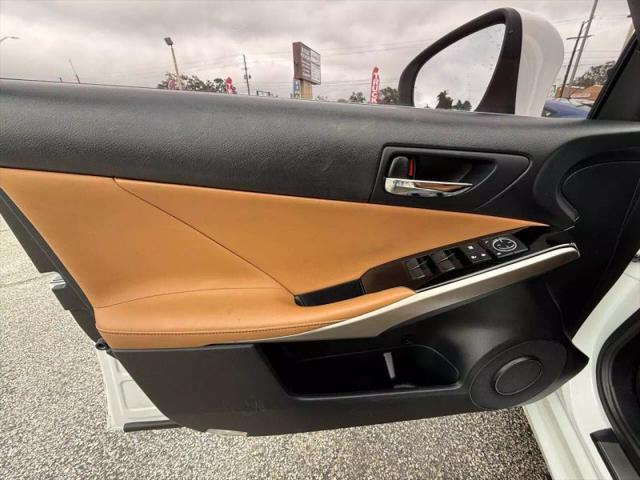2015 Lexus IS 250 Crafted Line