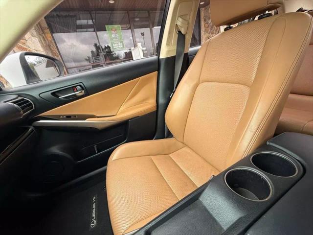 2015 Lexus IS 250 Crafted Line