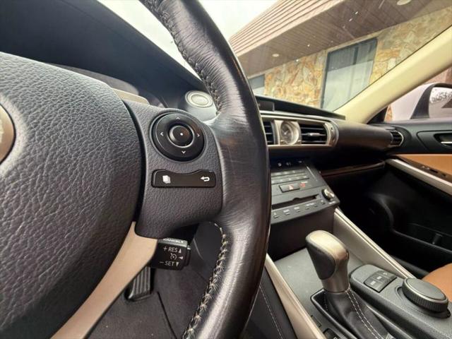 2015 Lexus IS 250 Crafted Line