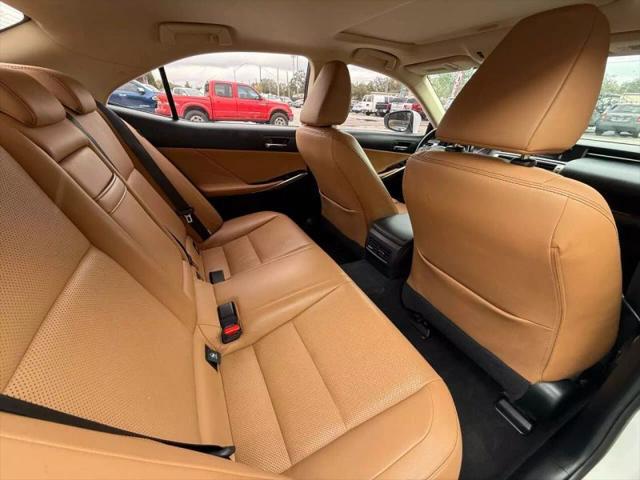 2015 Lexus IS 250 Crafted Line