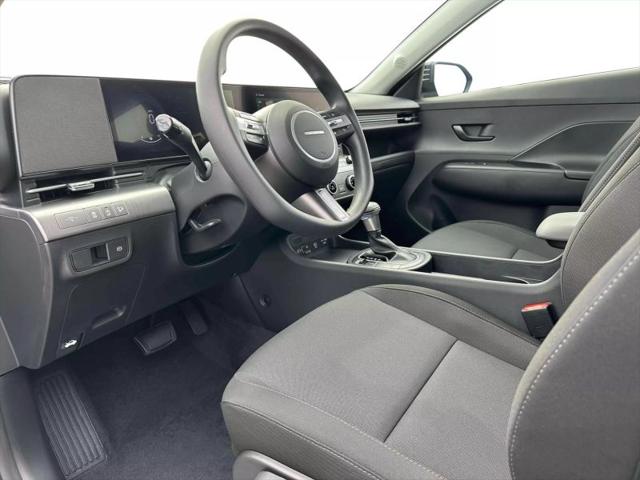 2025 Hyundai Kona SE