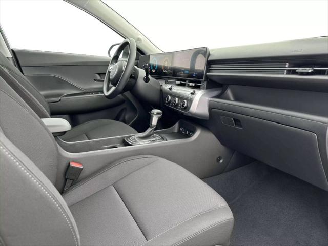 2025 Hyundai Kona SE