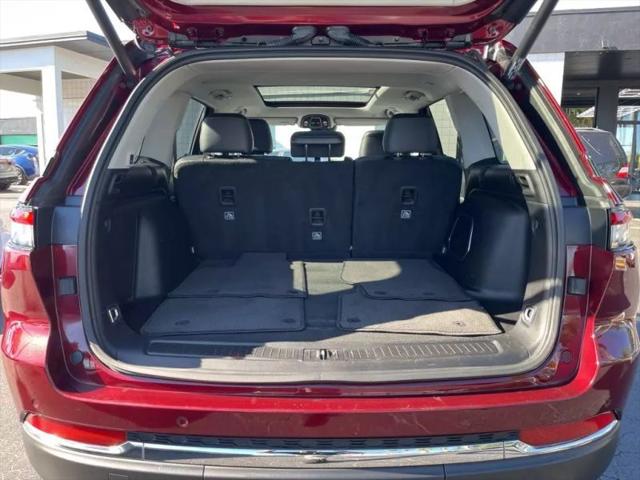 2023 Jeep Grand Cherokee Base
