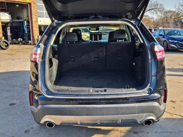 2022 Ford Edge Titanium