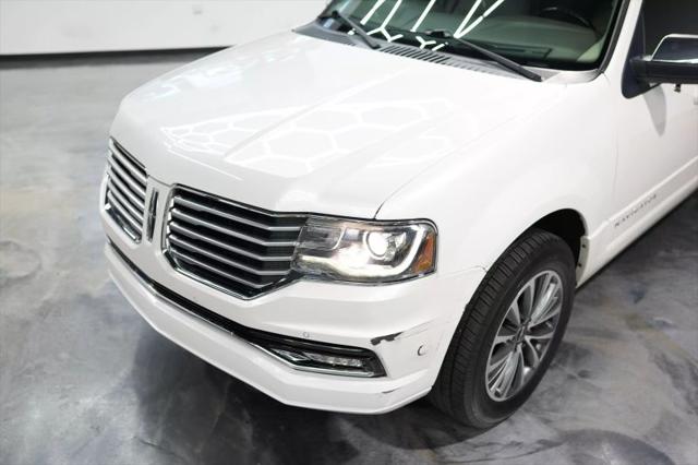 2017 Lincoln Navigator Select