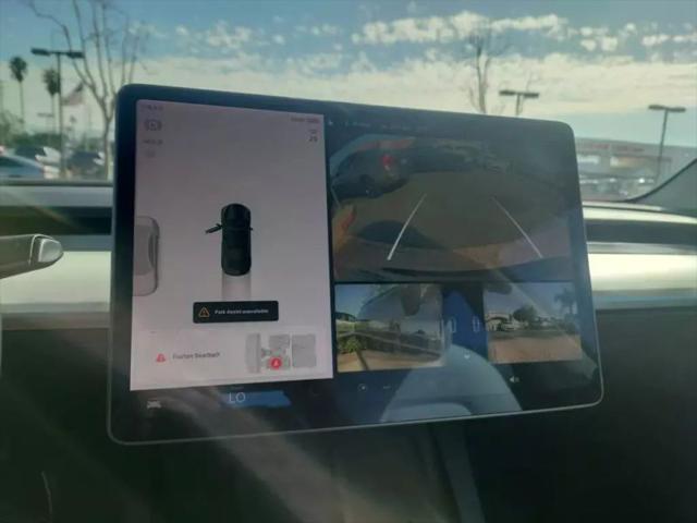 2022 Tesla Model 3 Rear-Wheel Drive