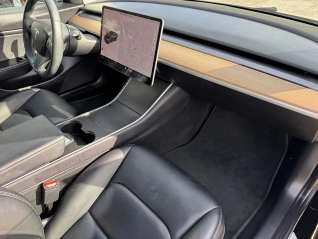 2019 Tesla Model 3 Mid Range