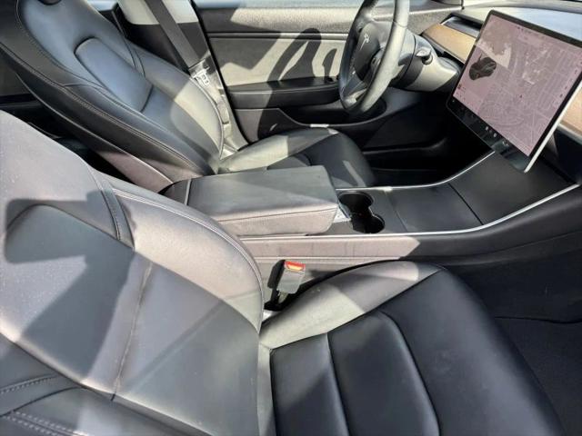 2019 Tesla Model 3 Mid Range