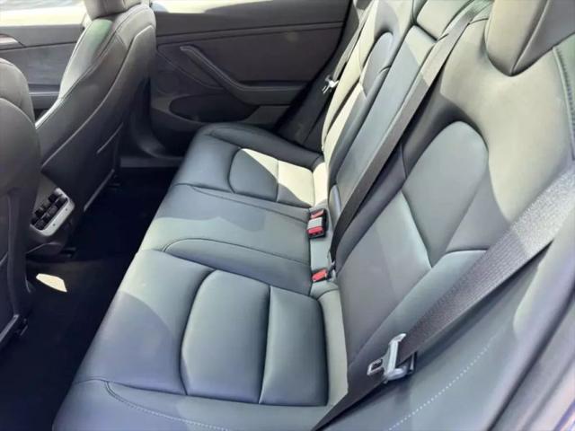 2022 Tesla Model 3 Rear-Wheel Drive