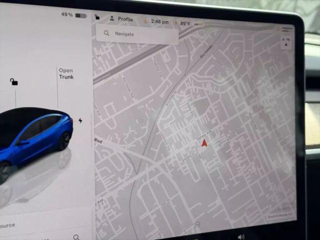2022 Tesla Model 3 Rear-Wheel Drive